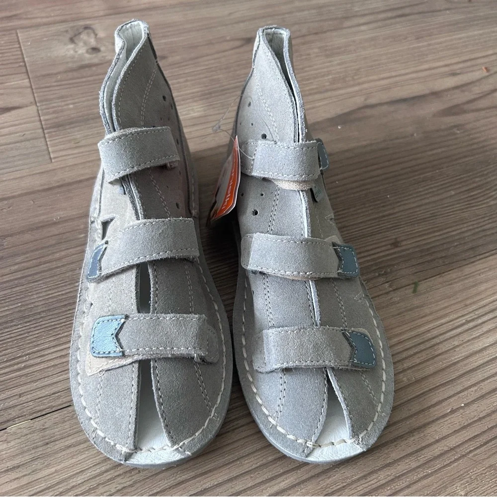 Danielki velcro ankle from