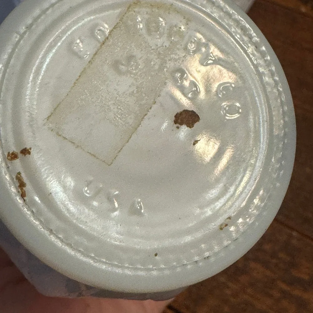 E.O. Brody Co. vintage milk