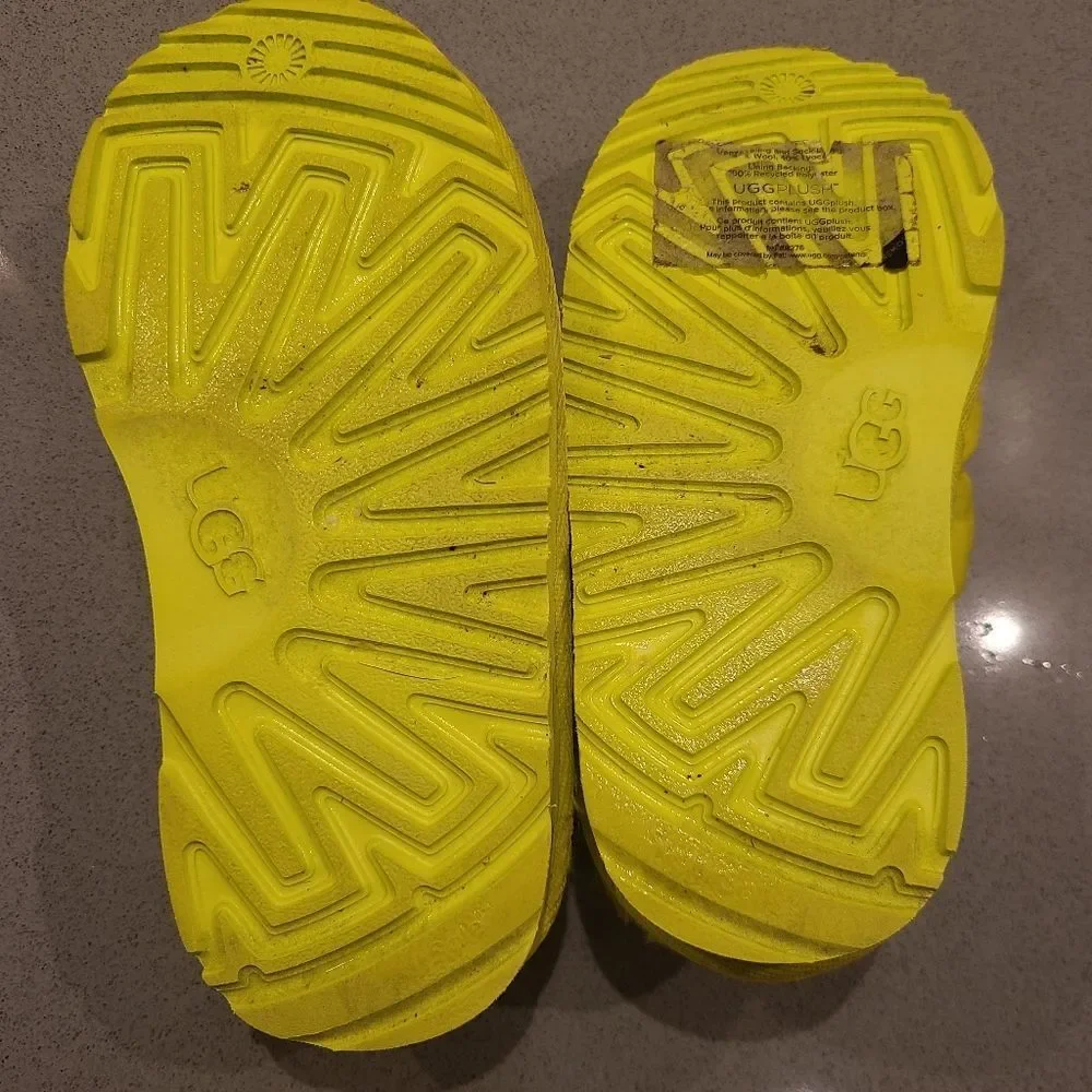 UGG slip fleece