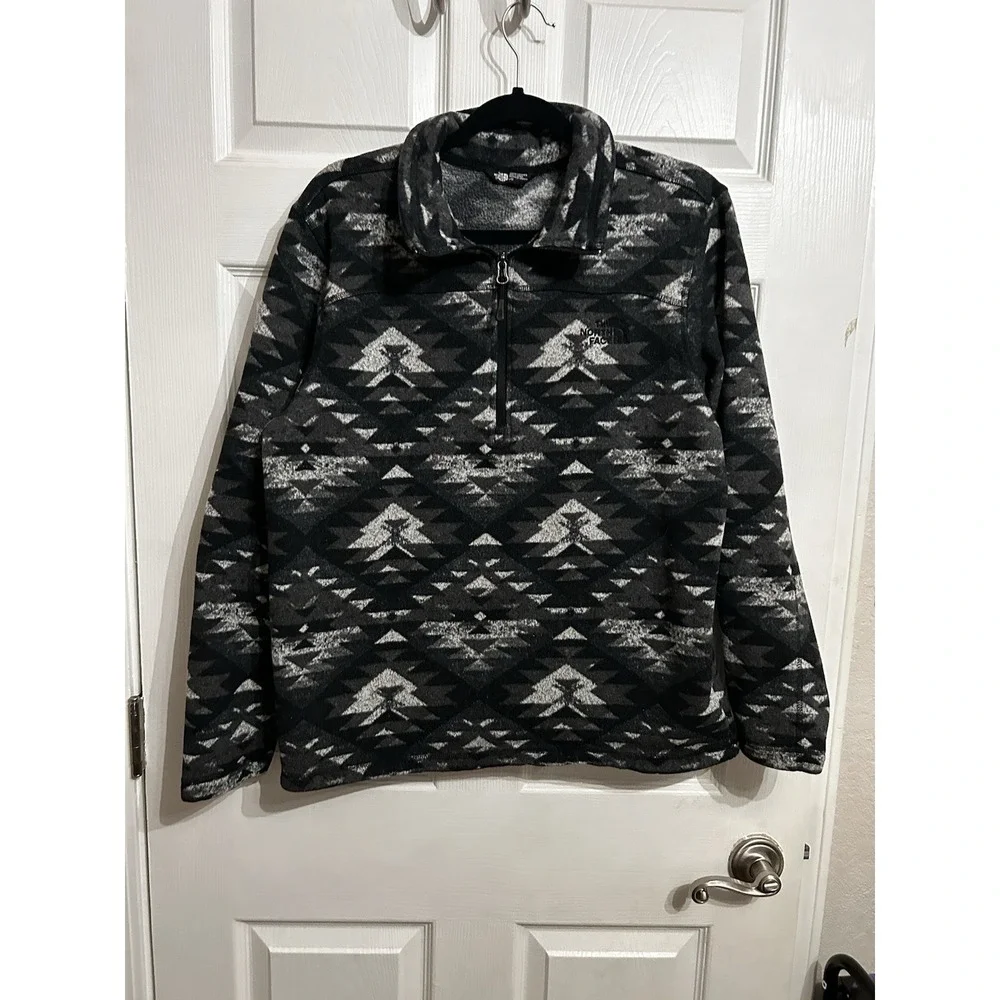 The North Face L Quarter Zip Fleece‎ Pullover Better Sweater Aztec Black Gray