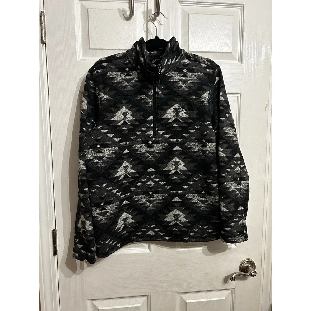 The North Face L Quarter Zip Fleece‎ Pullover Better Sweater Aztec Black Gray