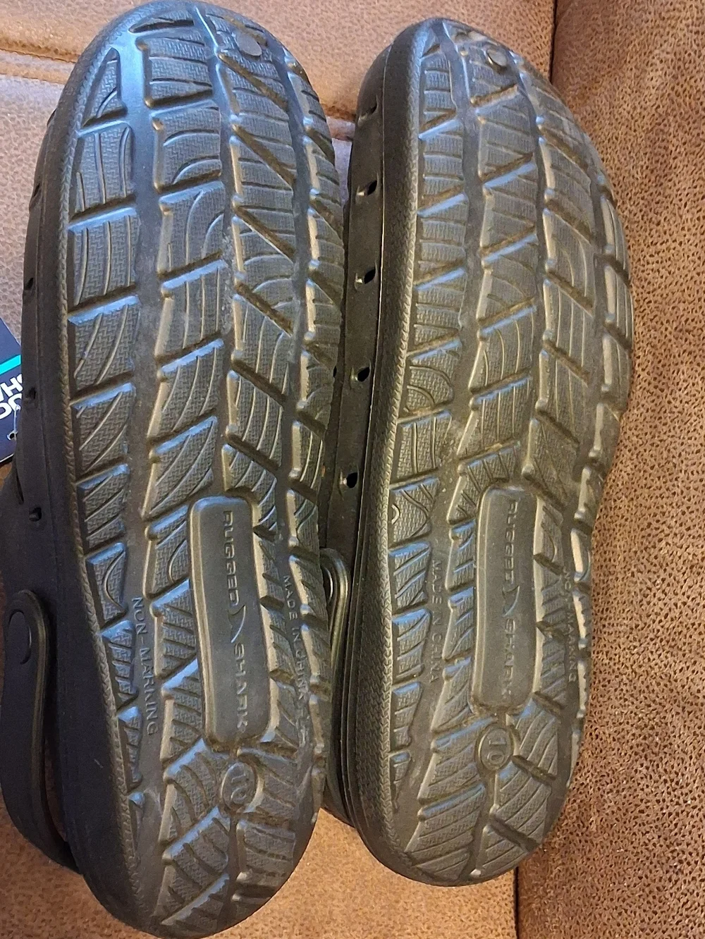 Rugged Shark comfortable black