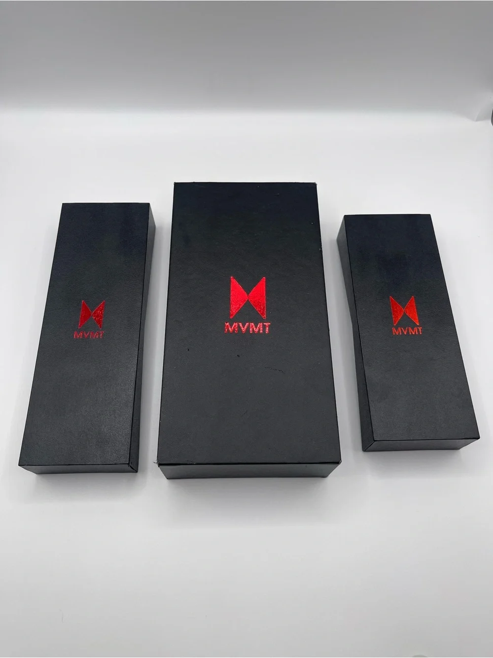MVMT Men’s Watch Voyage Dessert Dual Time with extra replacement bands