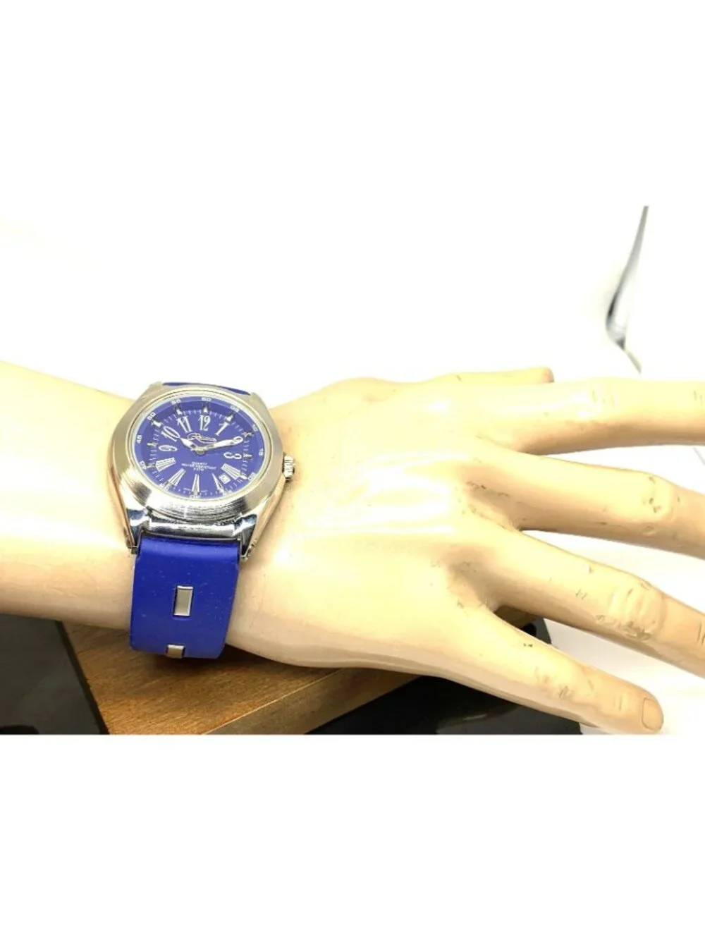 Reliance By Croton Men's Watch RE306051 Quartz Blue Dial Rubber Strap 42mm