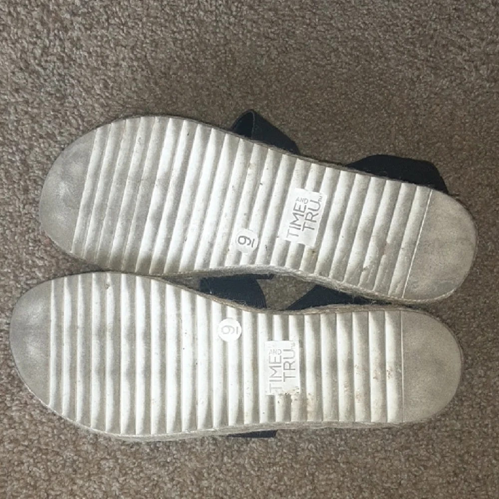 Time and Tru stylish platform