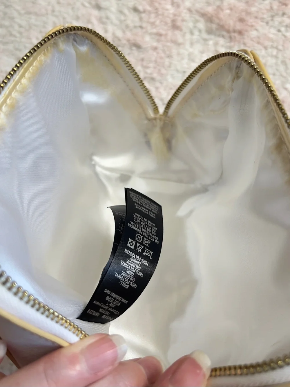 Ted Baker London sleek ted