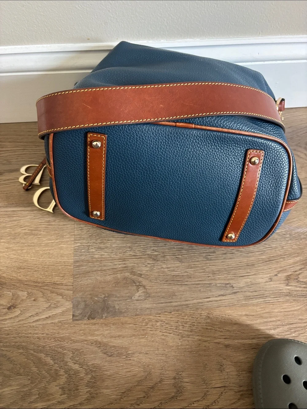 Dooney & Bourke dooney bourke