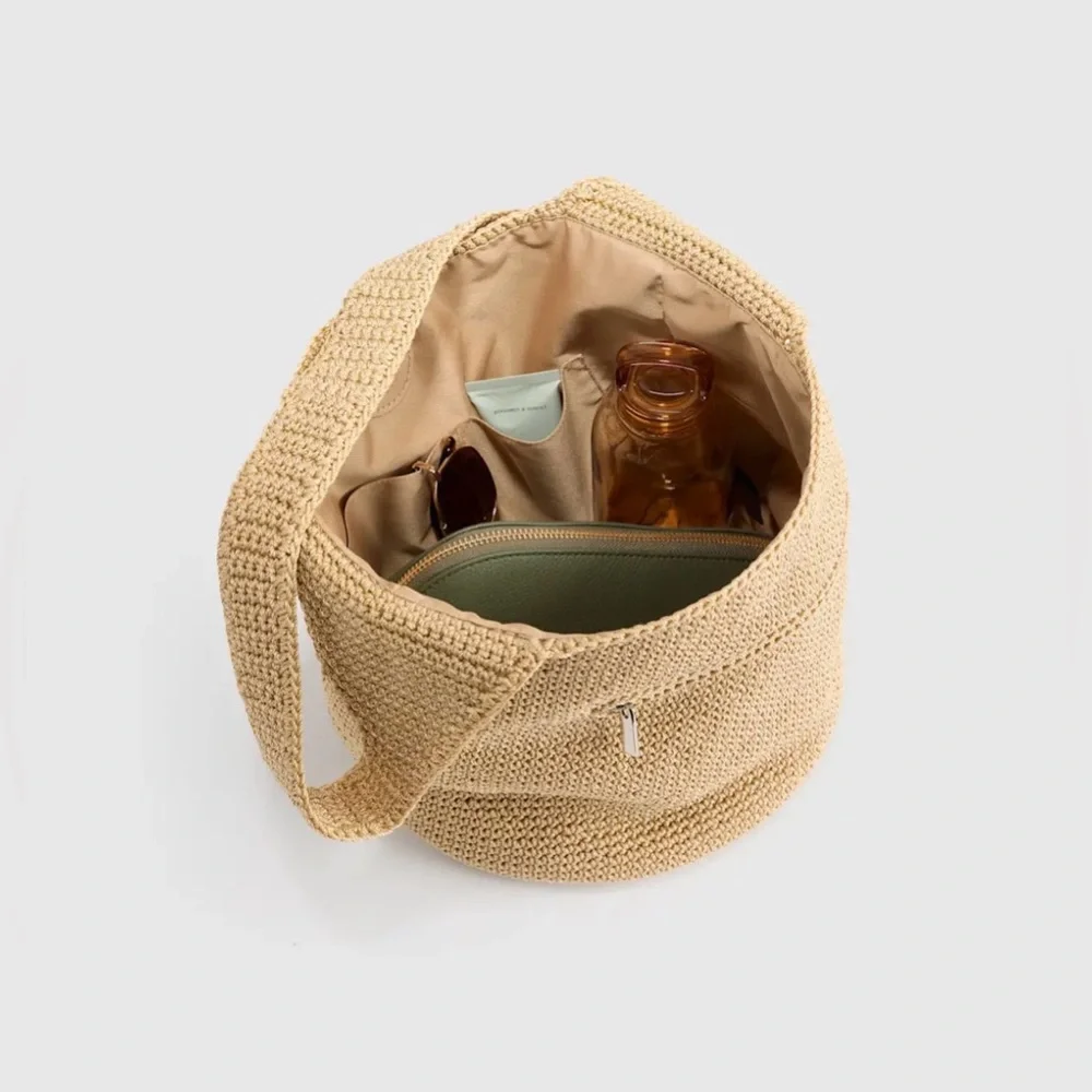 Quince soft woven