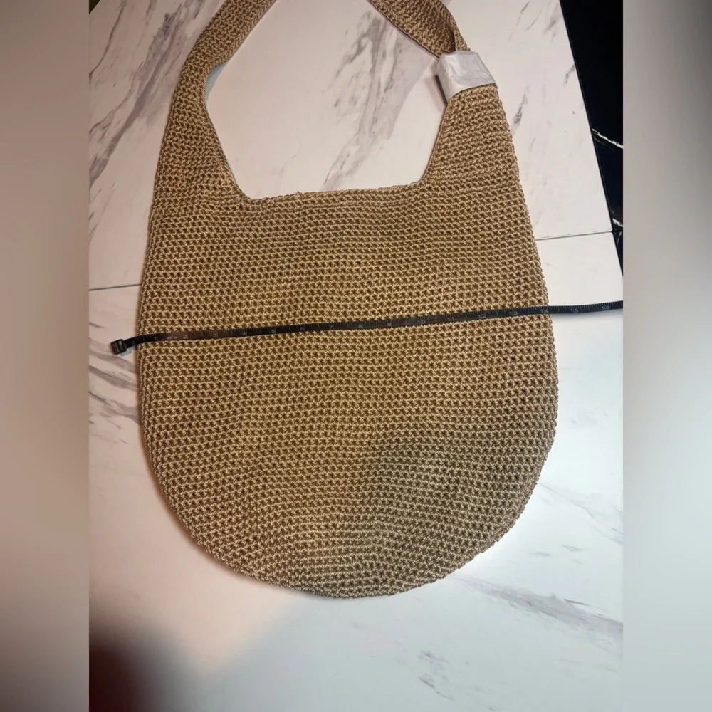 Quince soft woven