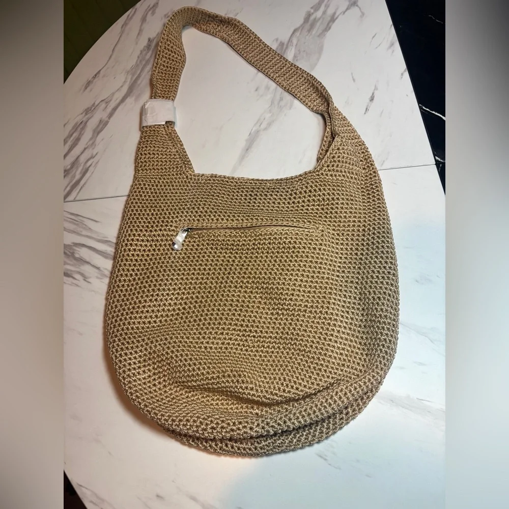 Quince soft woven