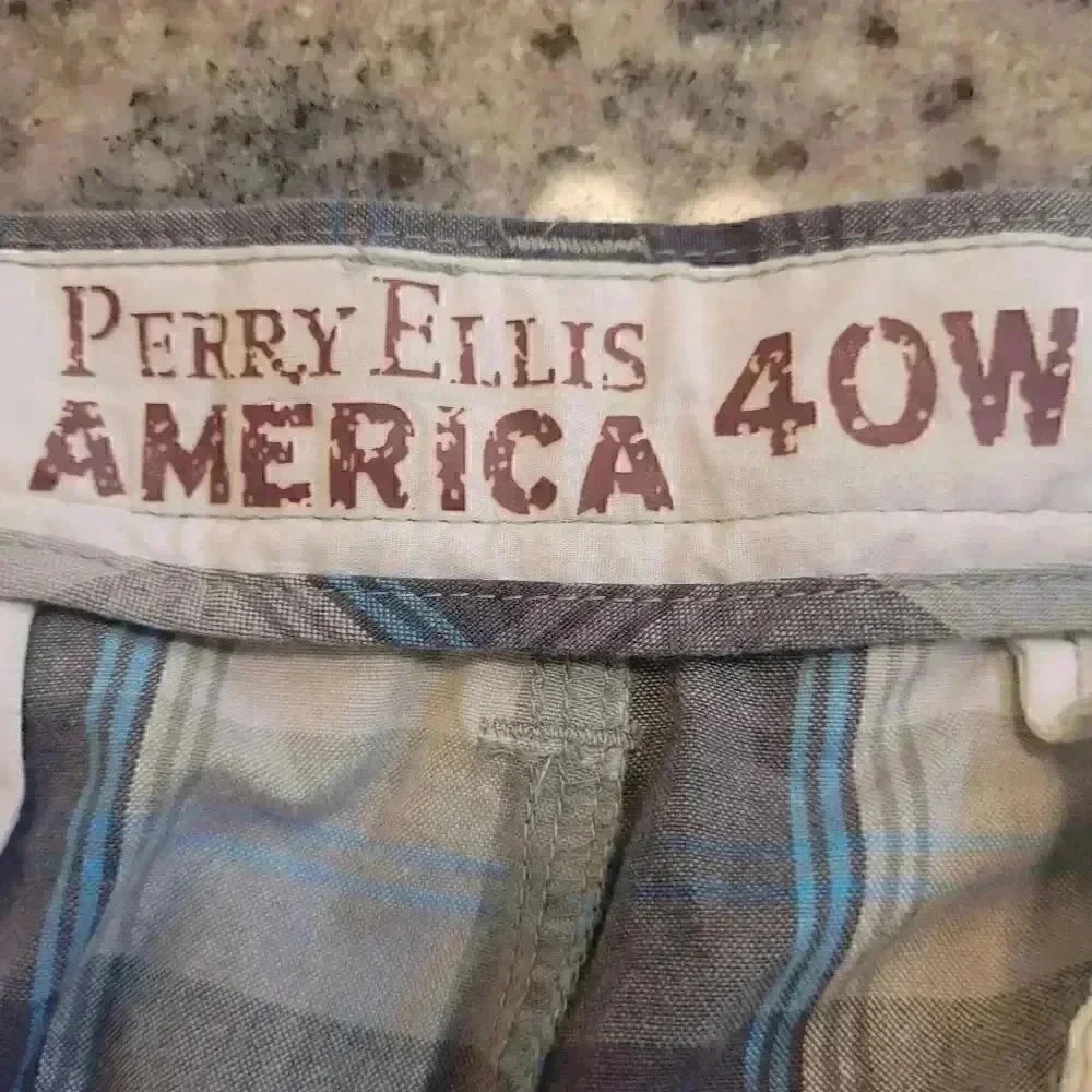 Holly Hess perry ellis