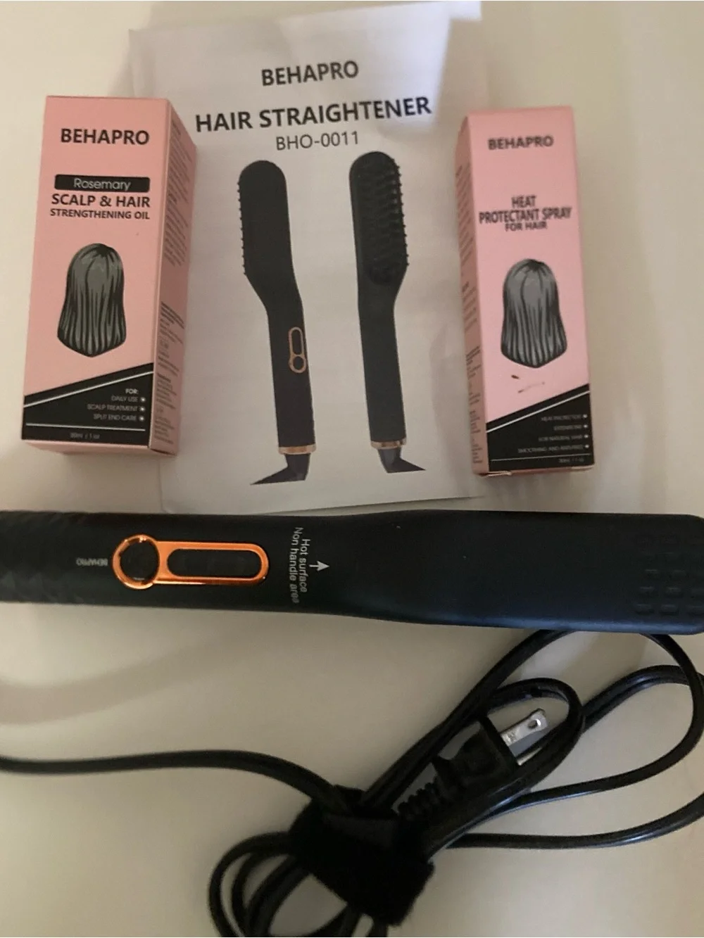 Black Hair Straightener Brush with Heat Protectant