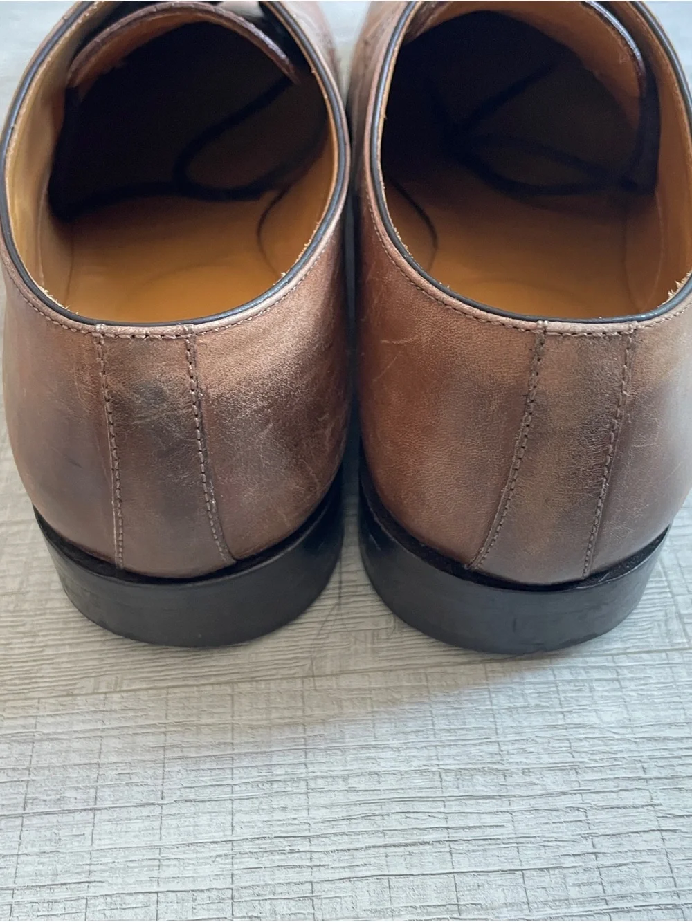 M Gemi tan leather