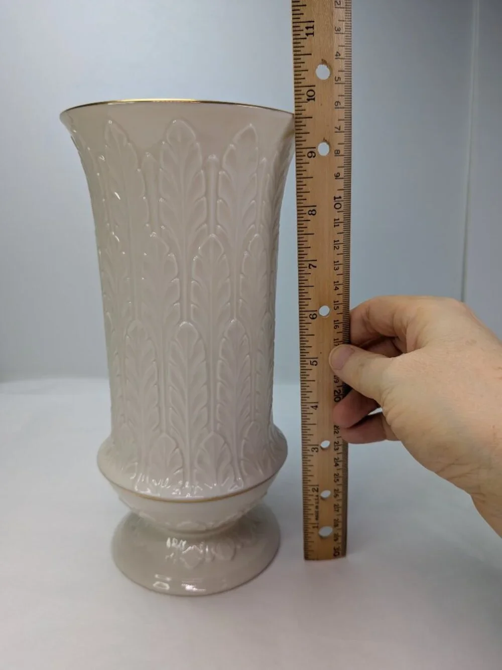 Lenox embossed empty tapped