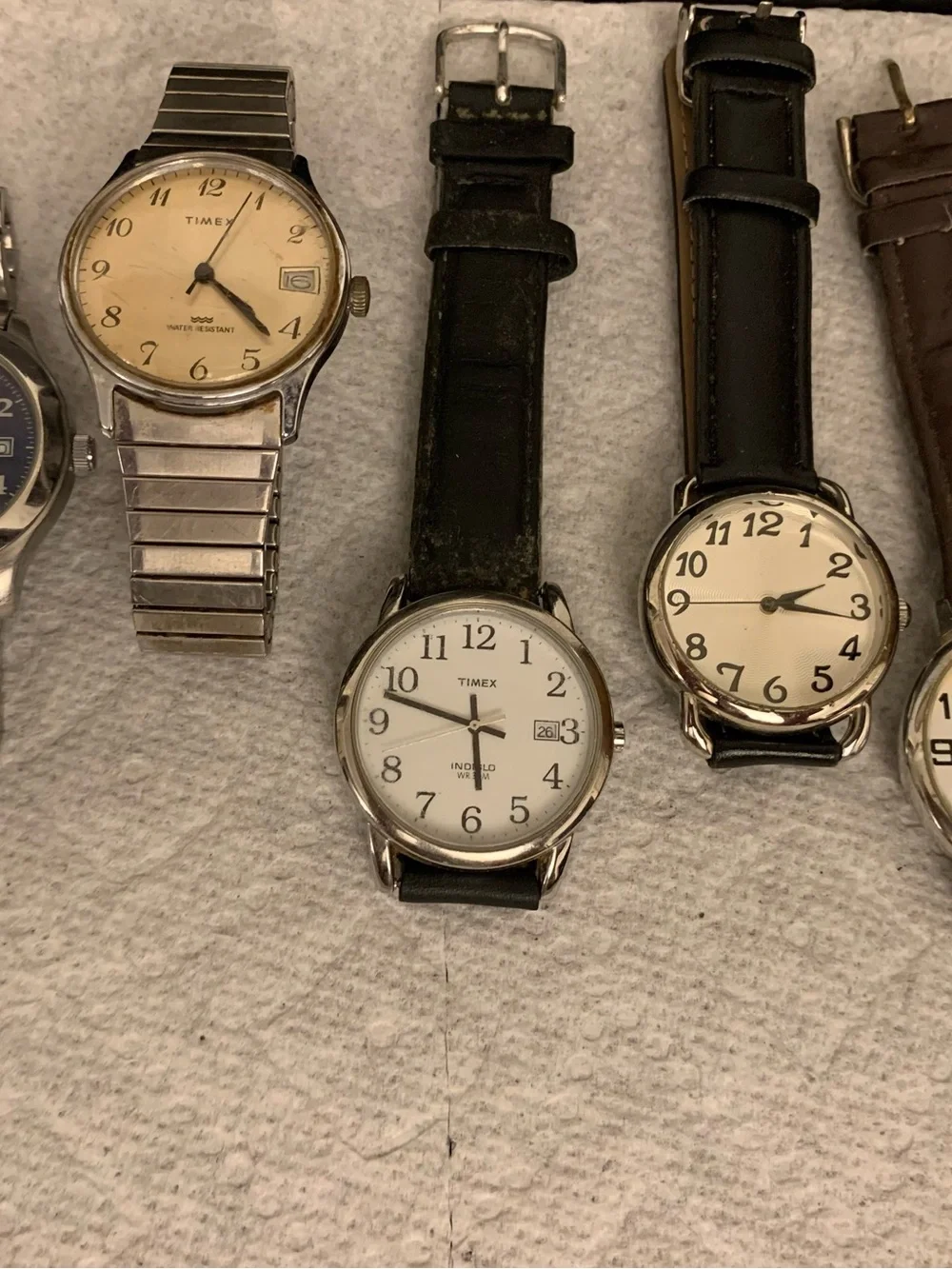 Lot of 10 Men's Watches,Some Brand Names,including 3-Timex.