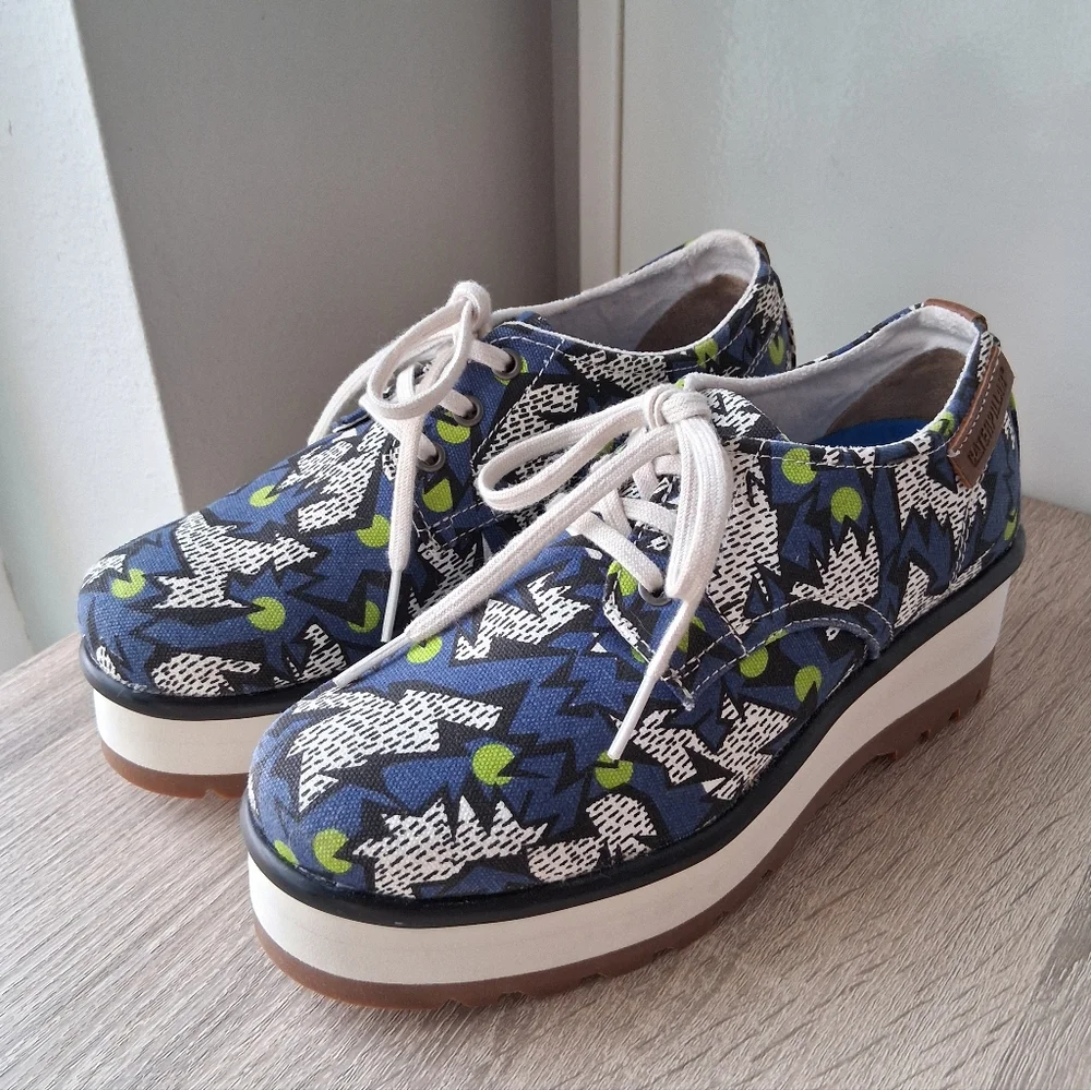 🌷 Caterpillar Retro Patterned Platform Sneakers 🐠🦋