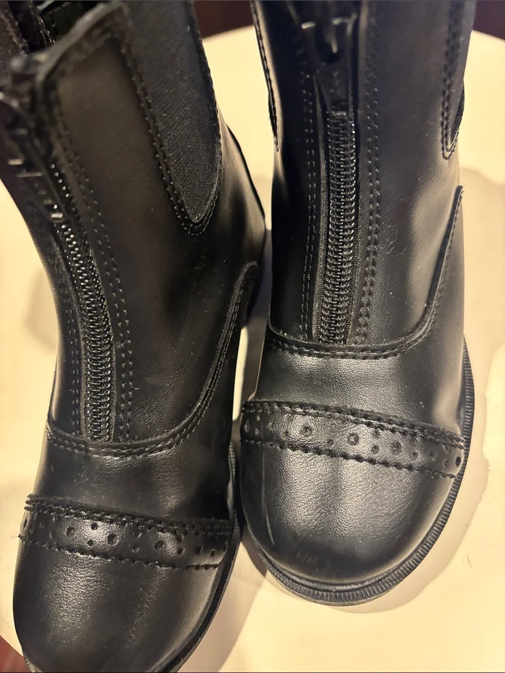 tuffrider sleek black