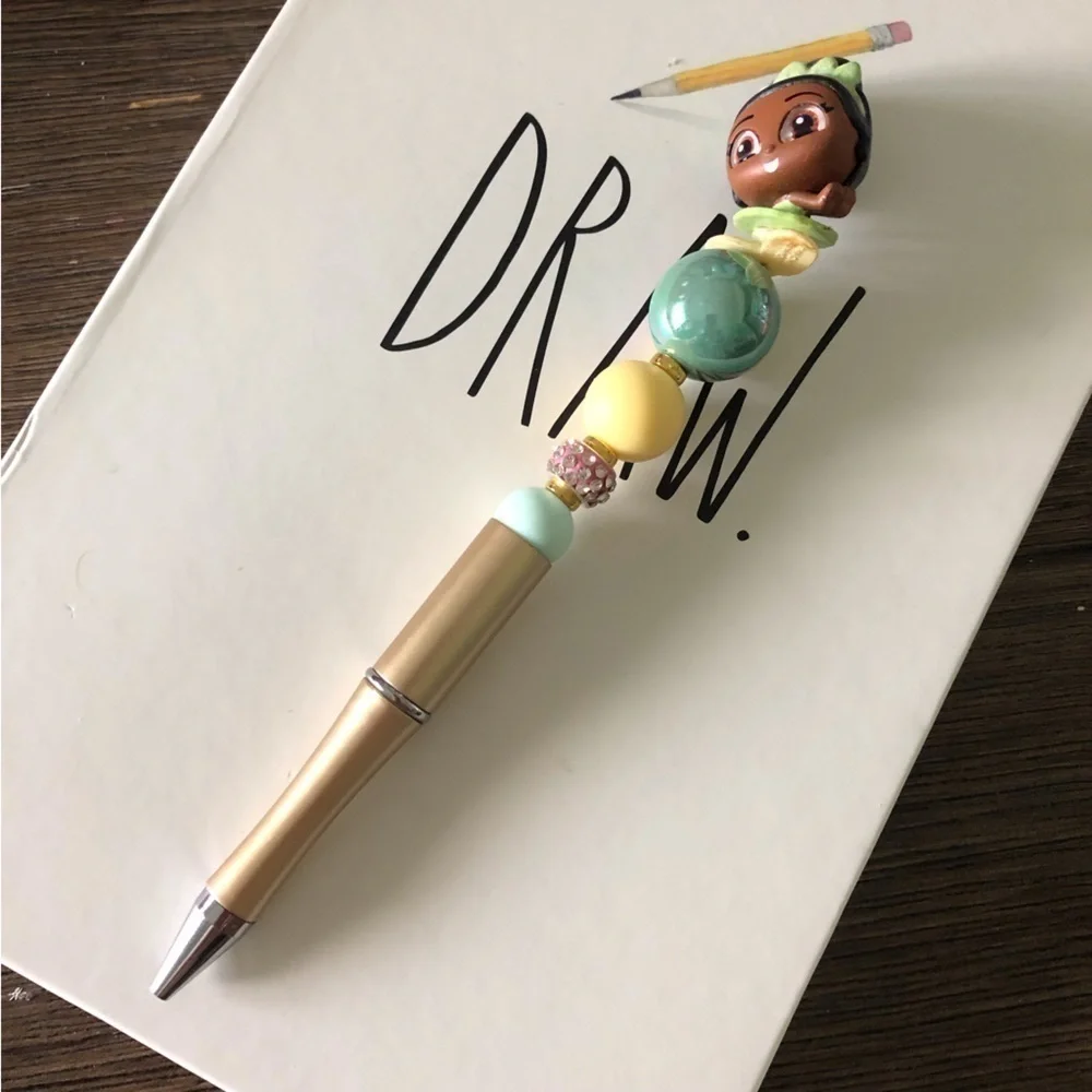 Disney Doorables: The Princess and The Frog: Tiana handmade beaded pen