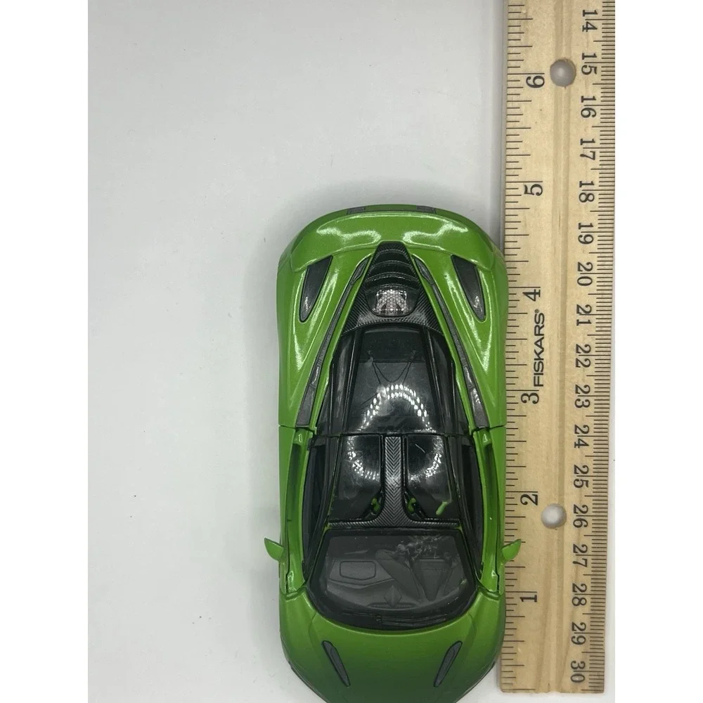 Kinsmart mclaren 720