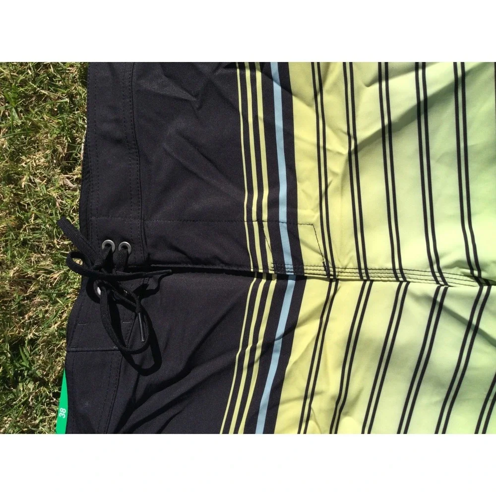 O'Neill Boardshorts Men's‎ Swim Trunks Stripe Print Black Green Blue size 30