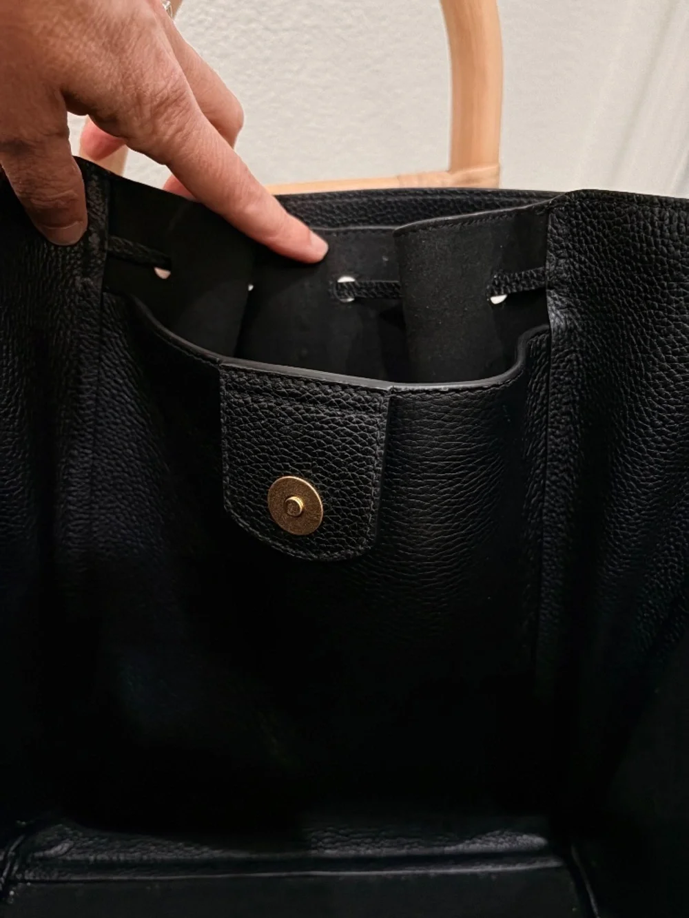 Tory Burch Tote | McGraw Dragonfly Black Peddled Leather Oversized Shopper Bag