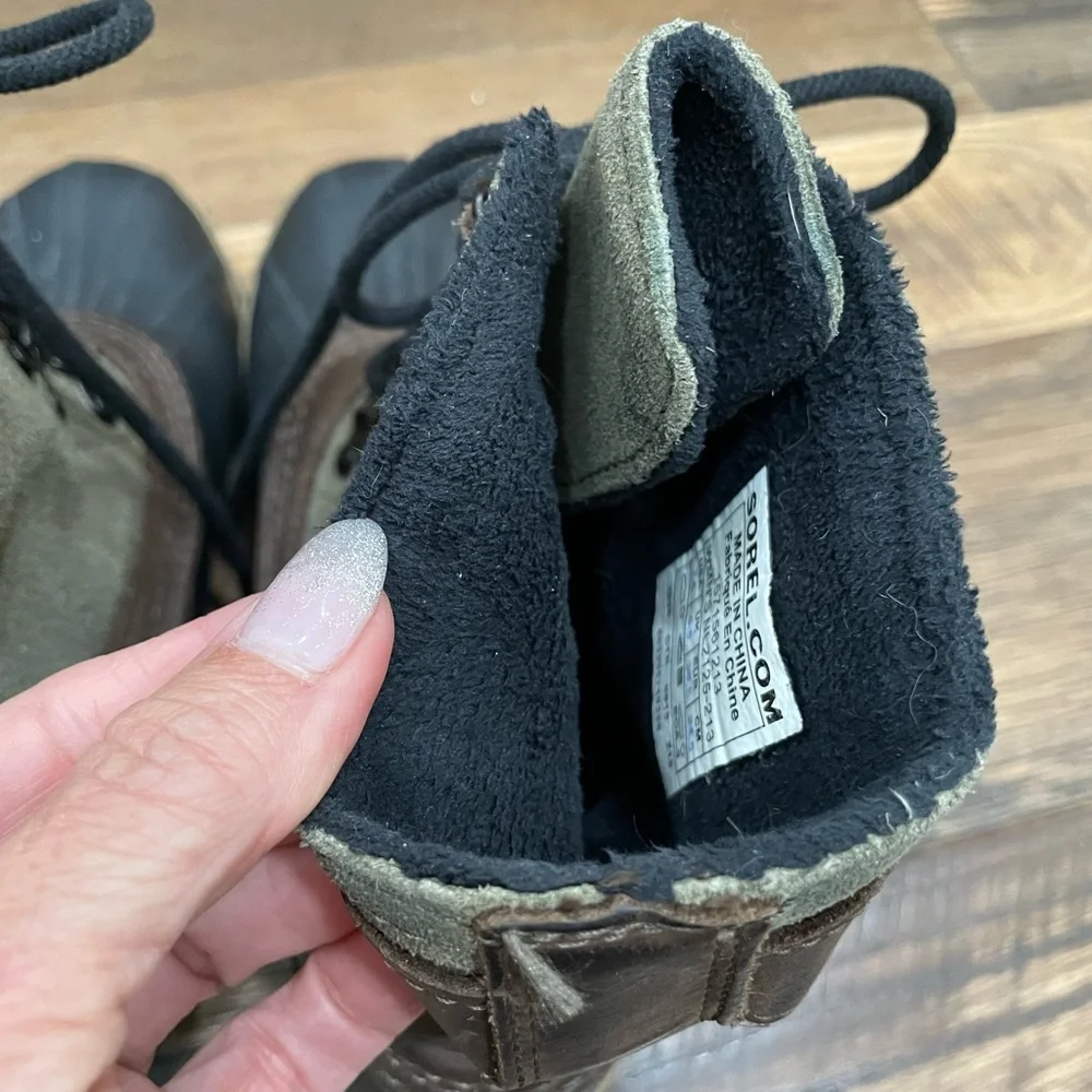 Sorel winter snow boots 7.5