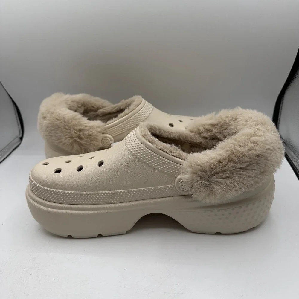 CROCS stomp lined