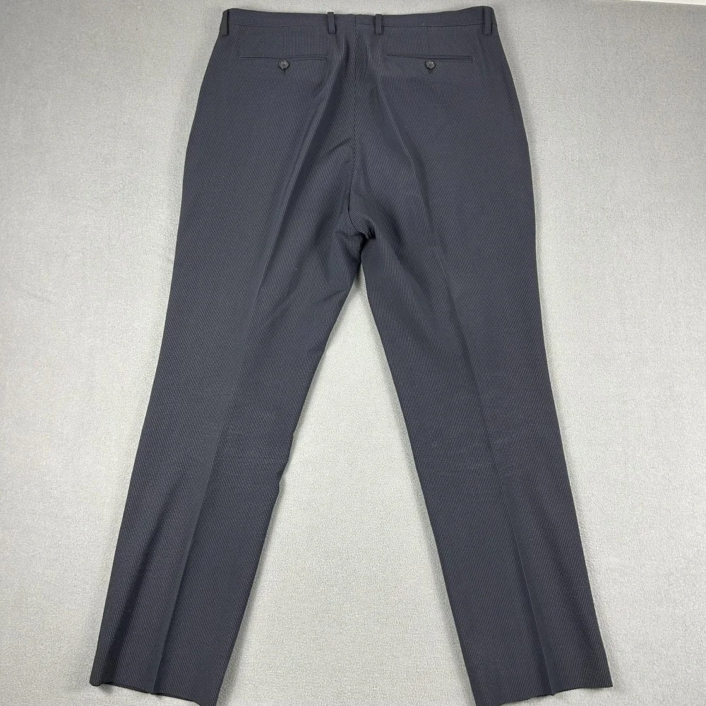 Banana Republic brand banana