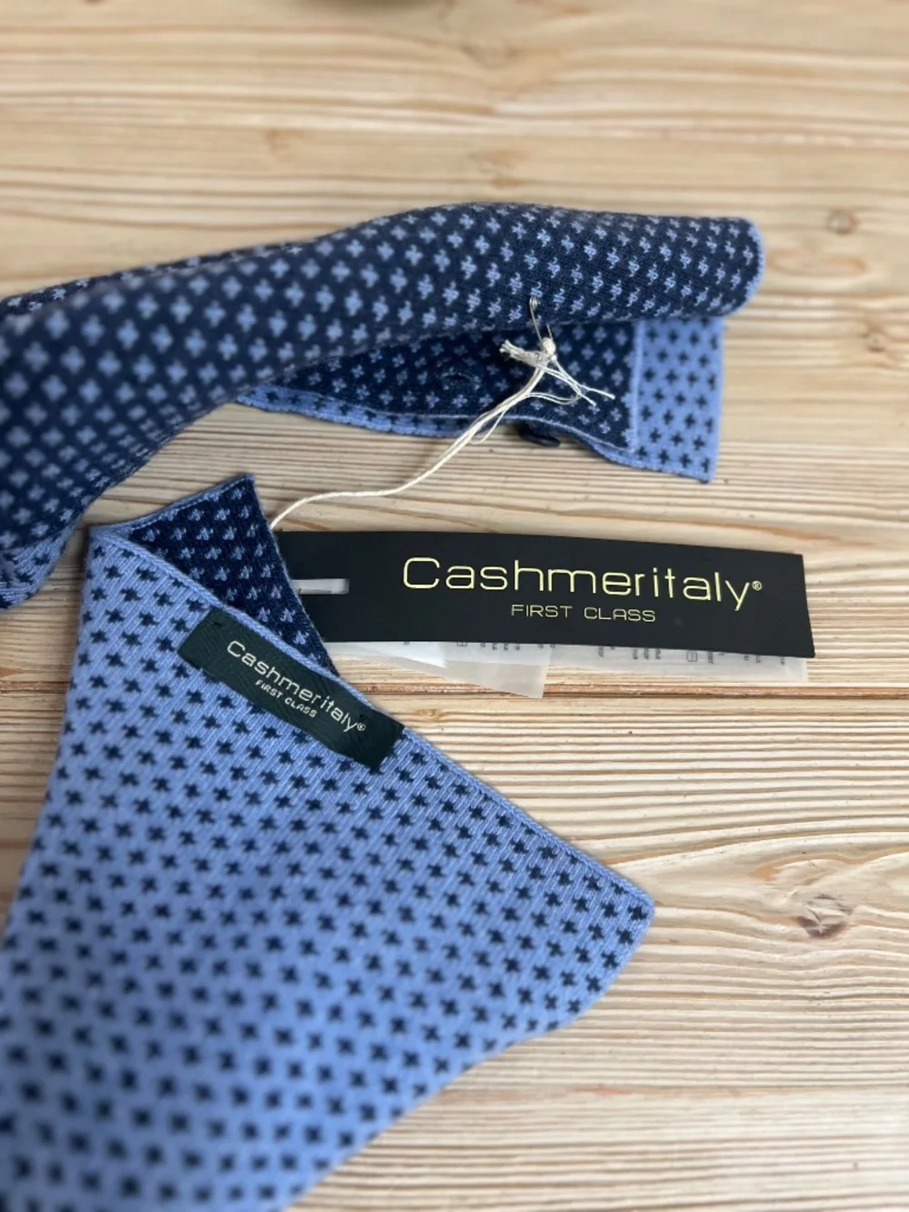 Cashmere Italy new tags
