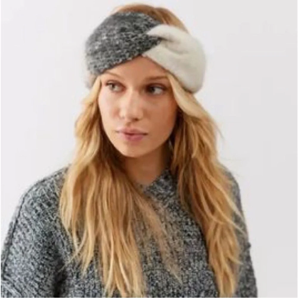 Urban Outfitters pack nwt