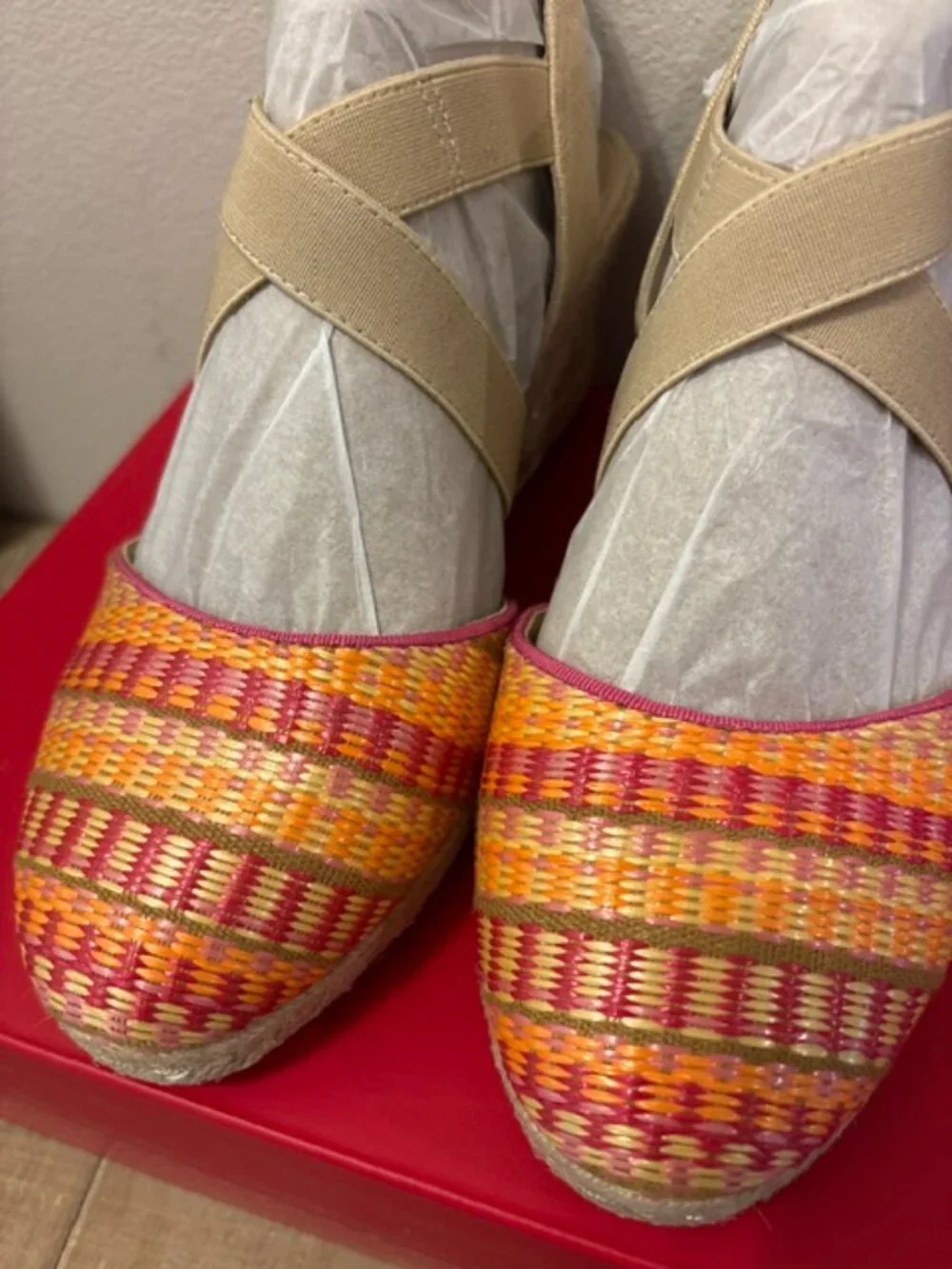 NEW Kelly & Katie Kenedy Espadrille Wedge Sandals Pink Size: Wide Width 8 or 8.5