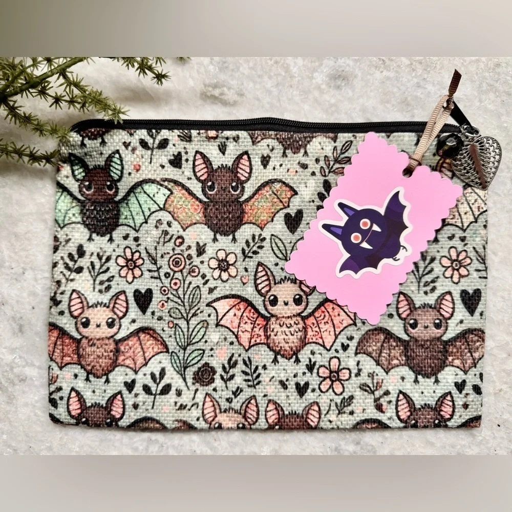 Unbranded this zippered