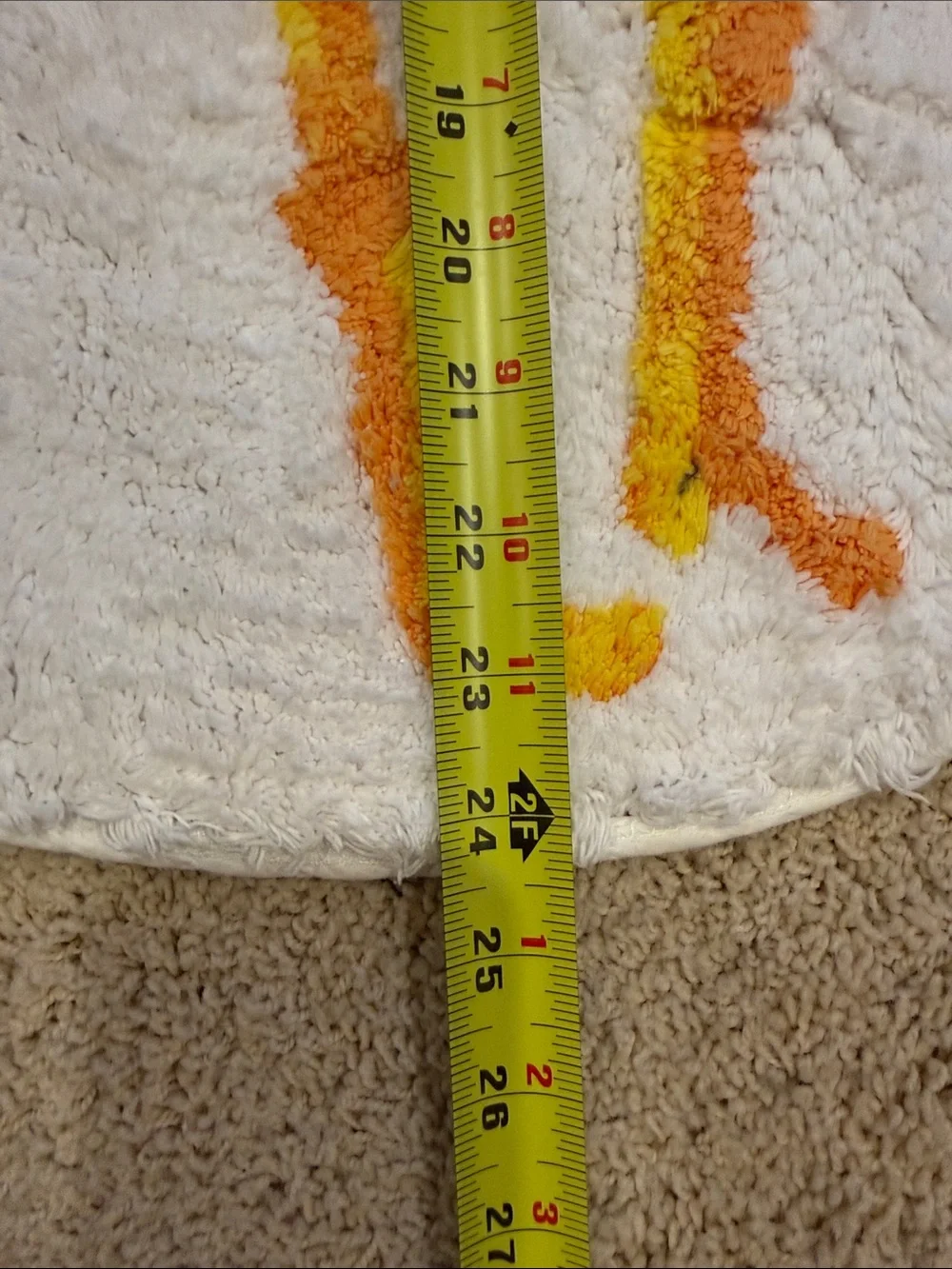 Pillowfort round plush