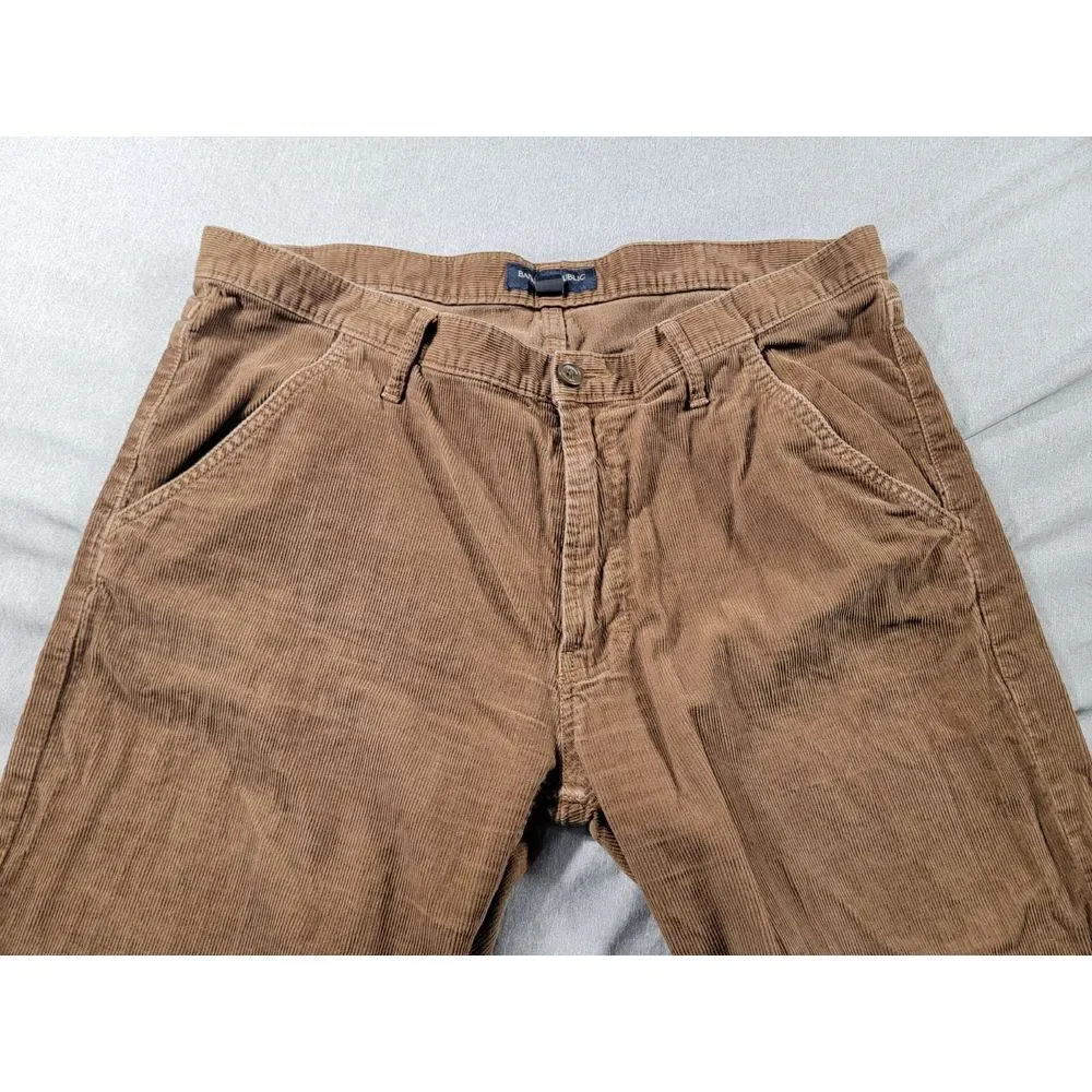 Banana Republic label size