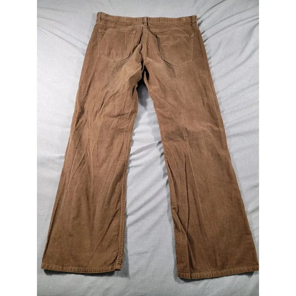 Banana Republic label size