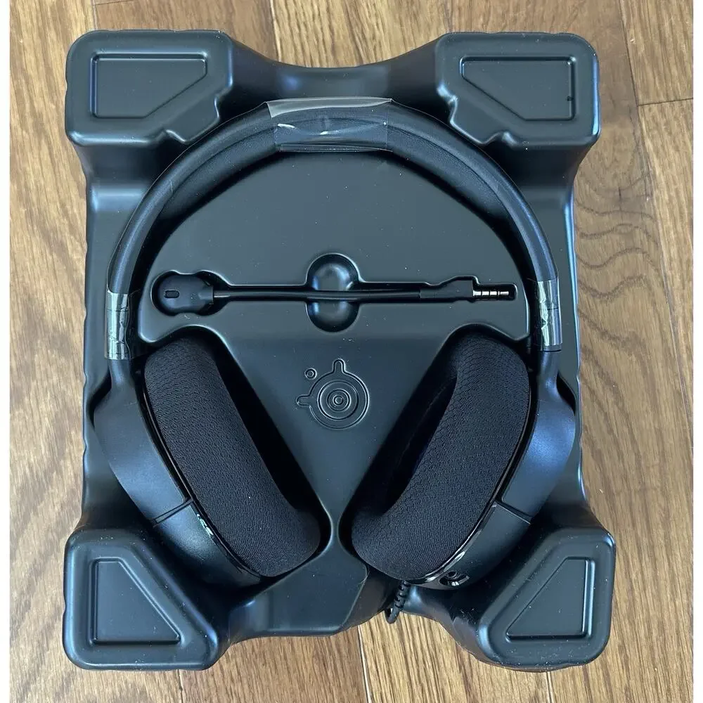 SteelSeries arctis black