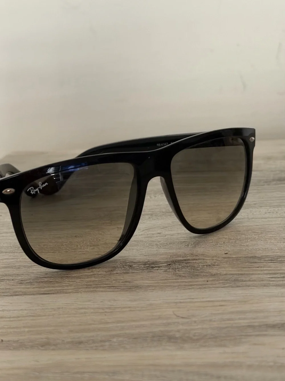 Ray-Ban classic ray