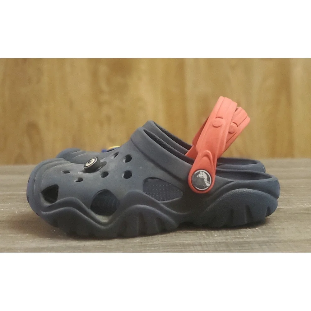 CROCS *owners are