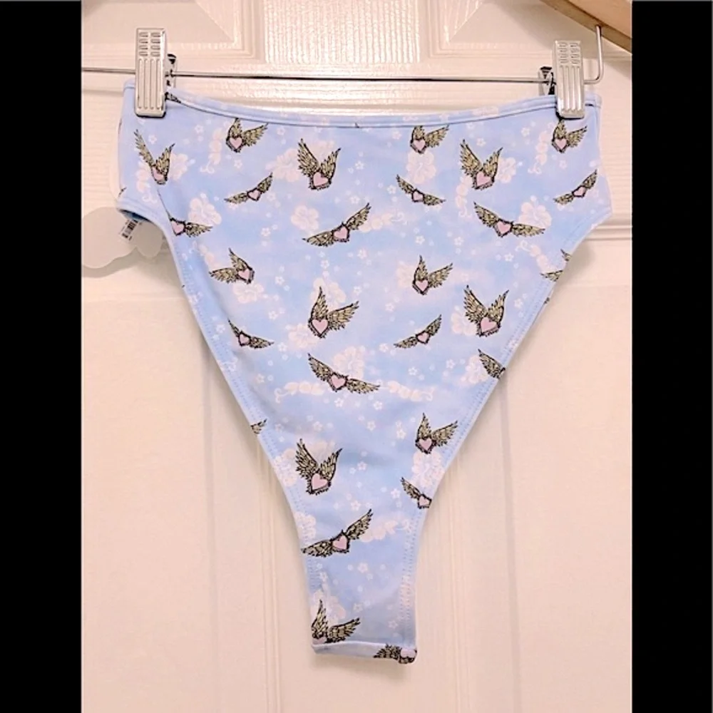 Frankies Bikinis brand new
