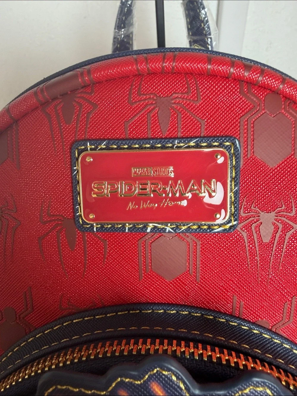 Marvel red mini