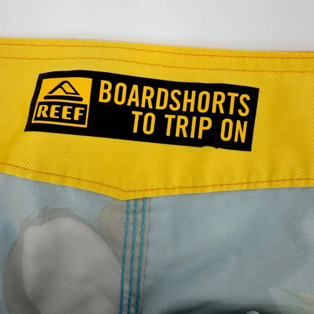 Reef boardshorts vibrant