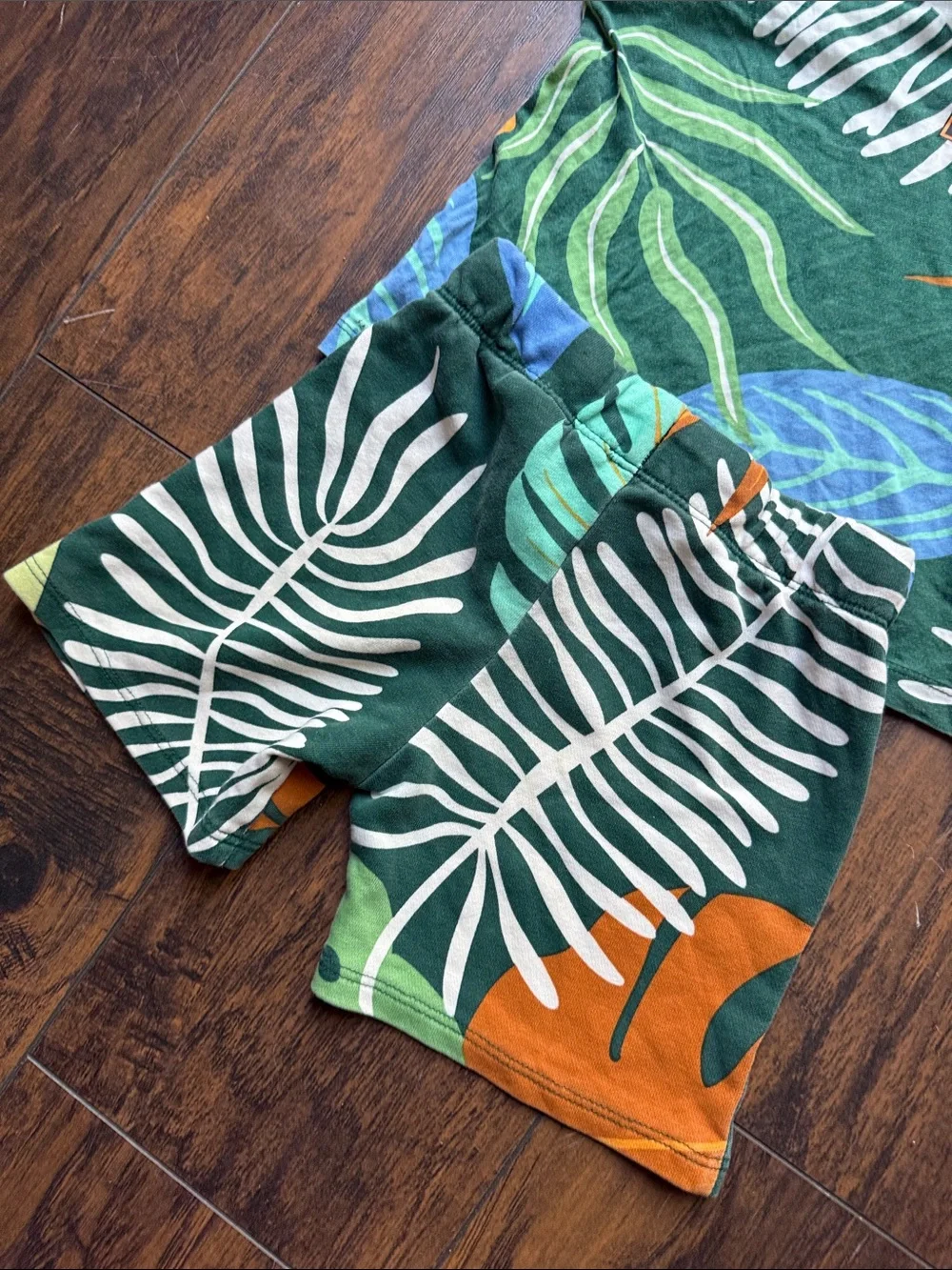 Jurassic World shirt has