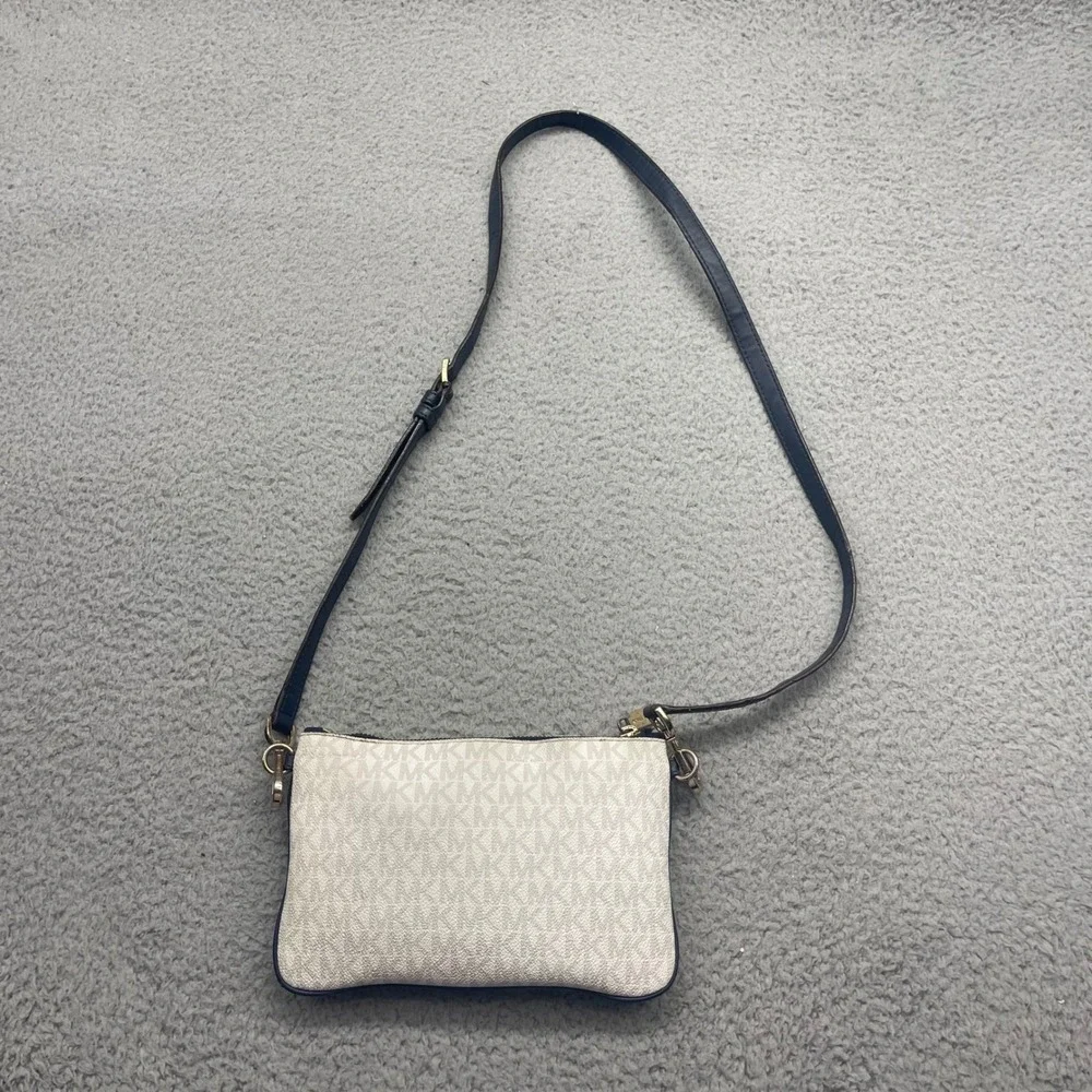 Michael Kors travel or