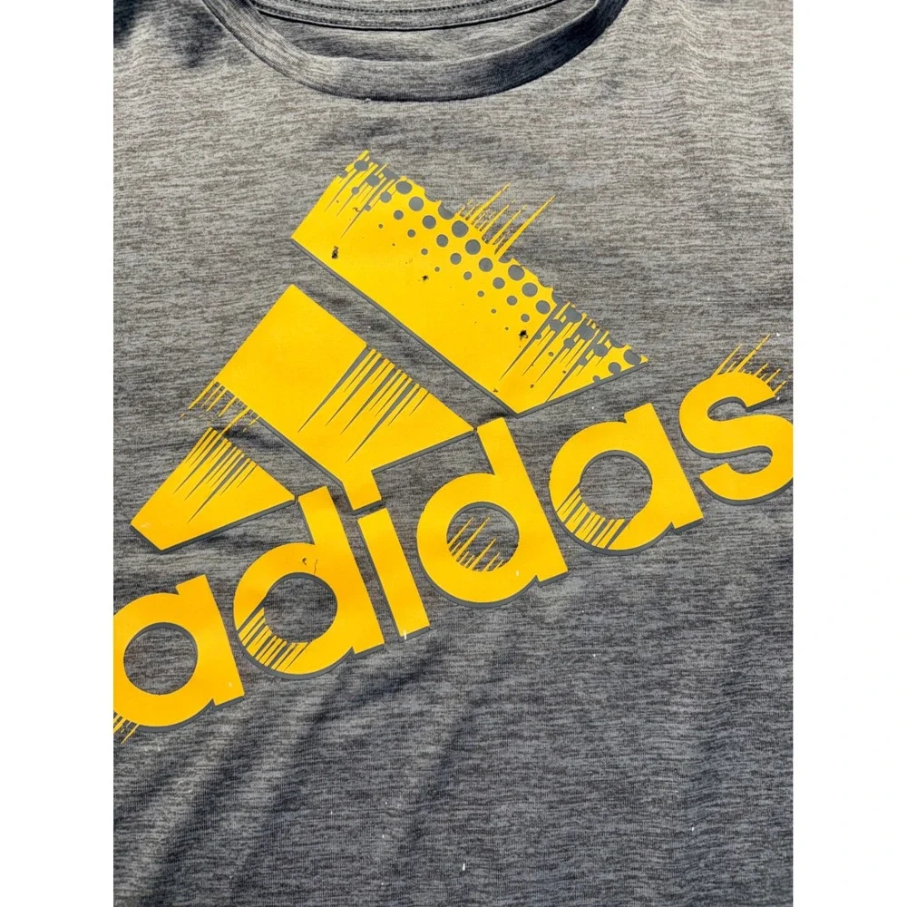 Nike athletic two