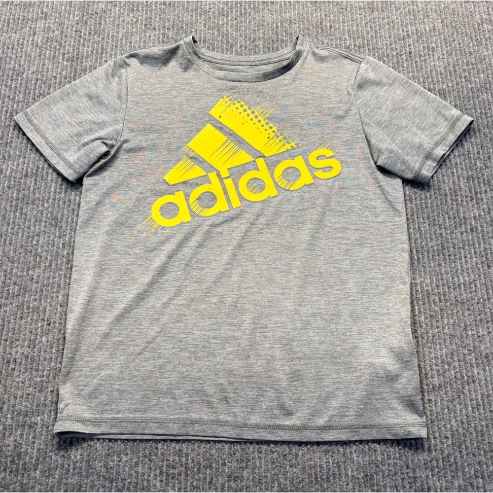 Nike athletic two