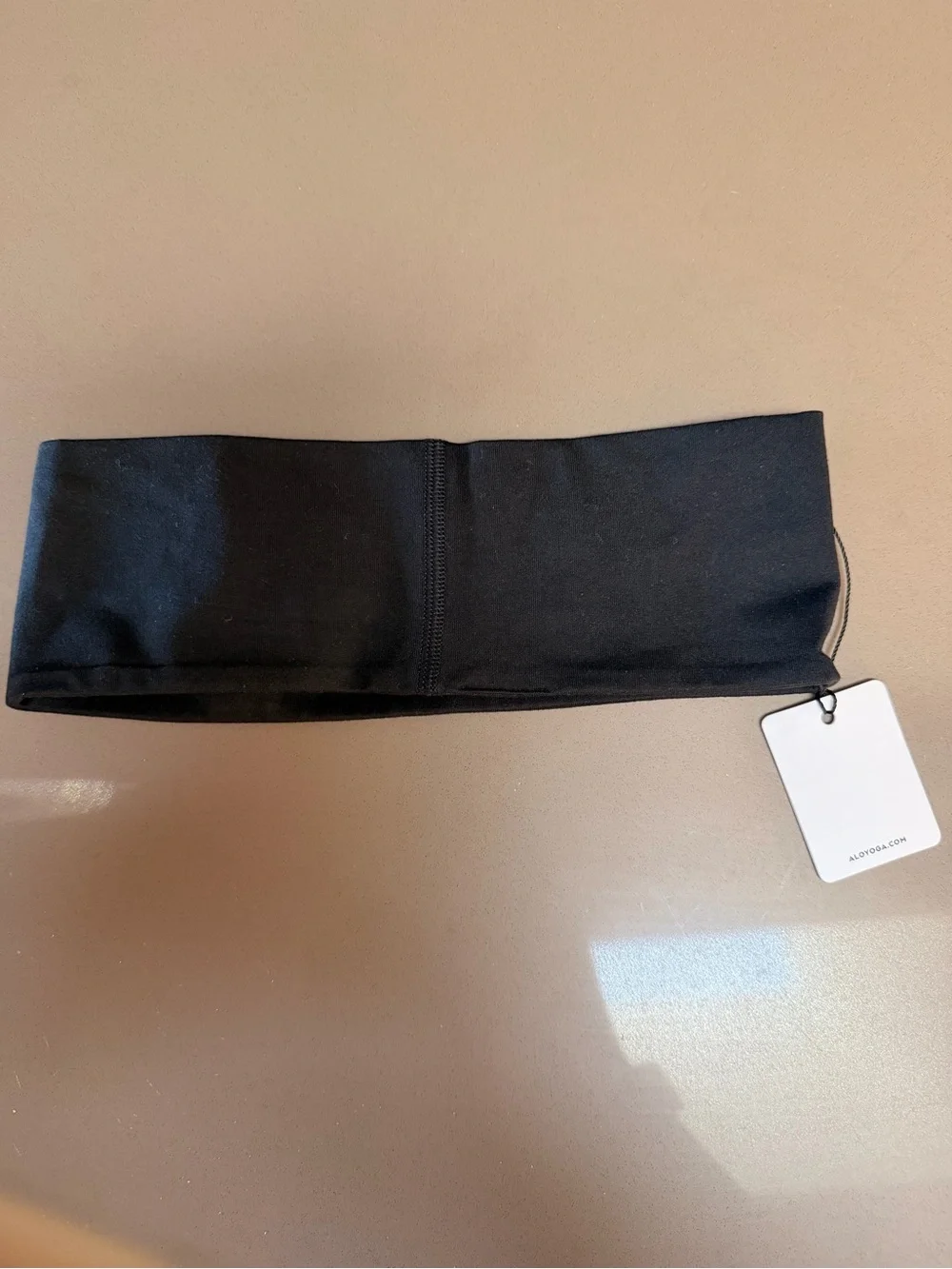 ALO Yoga stretchy black