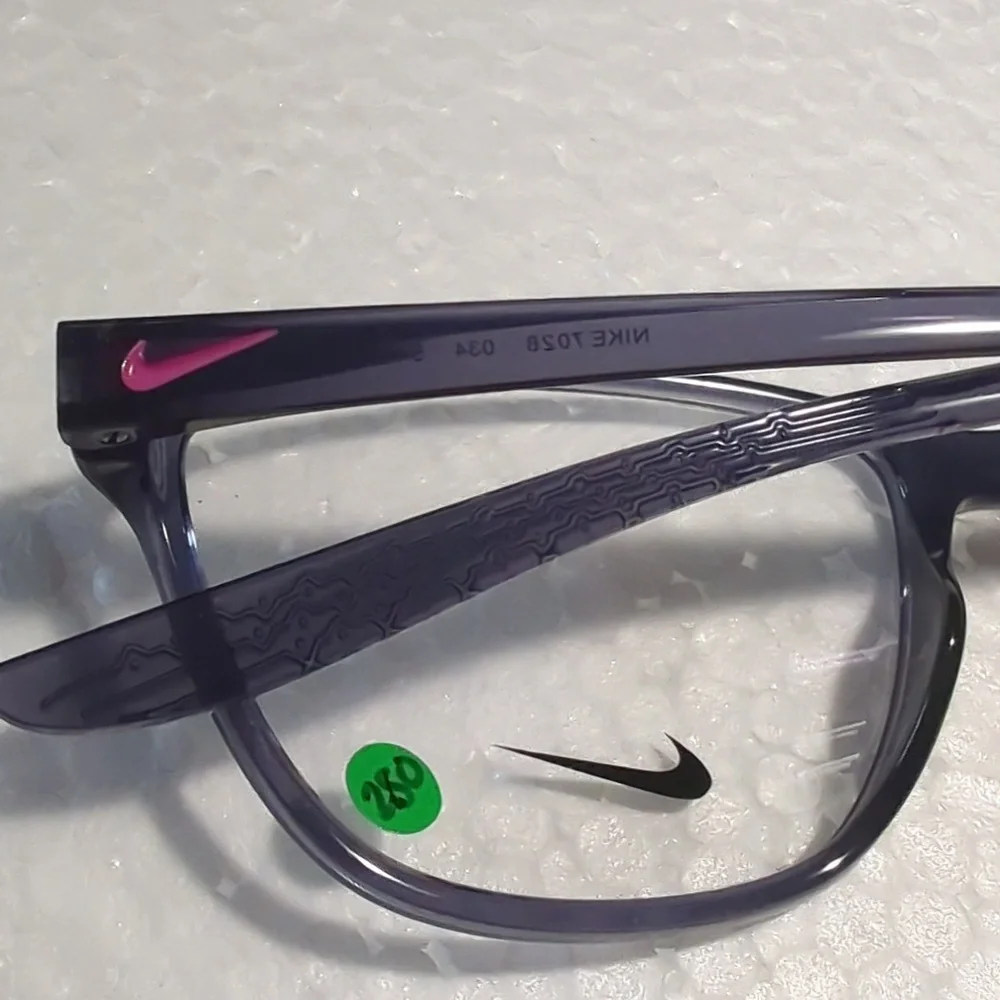 Nike nwt 7028