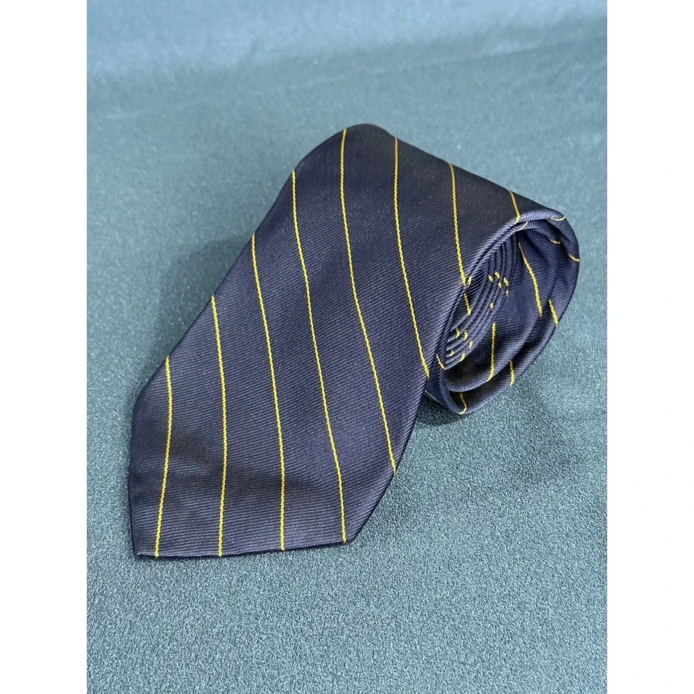 Brooks Brothers Makers All Silk Tie Navy Gold Repp Stripe Made USA Preppy