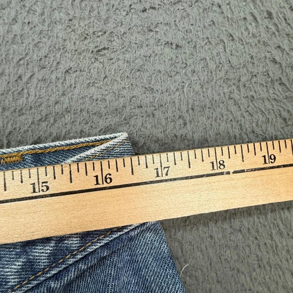 Levis levi 560