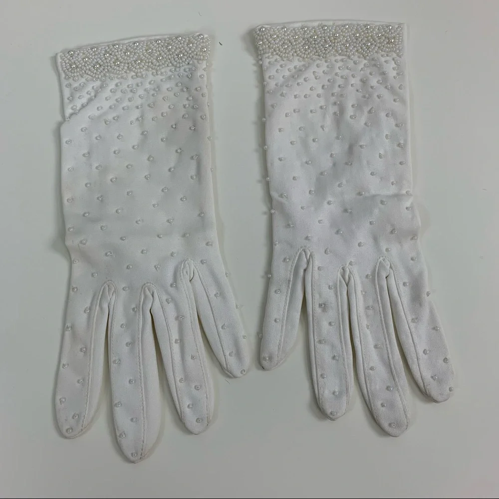 N/A white beaded